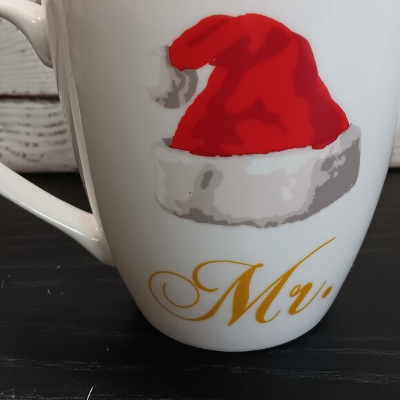 Vintage Mr. & Mrs. Christmas Holiday Coffee Mugs - Picture 4 of 5